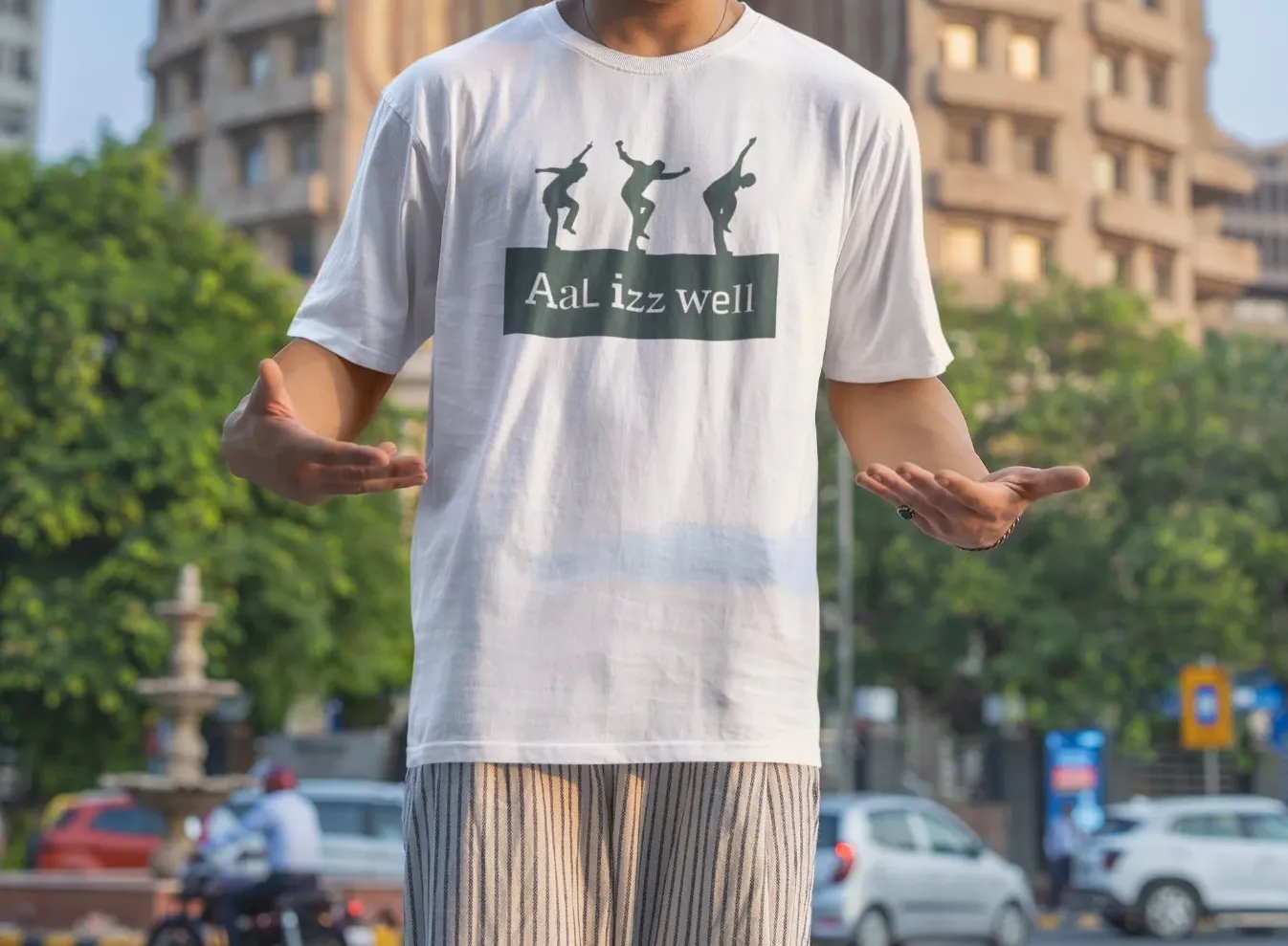 Aal Izz Well Oversized T-Shirt