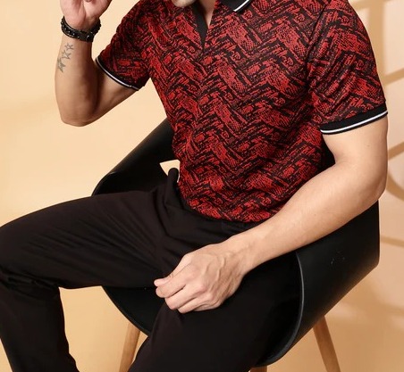 Abstract Jacquard Polo Maroon T-Shirt