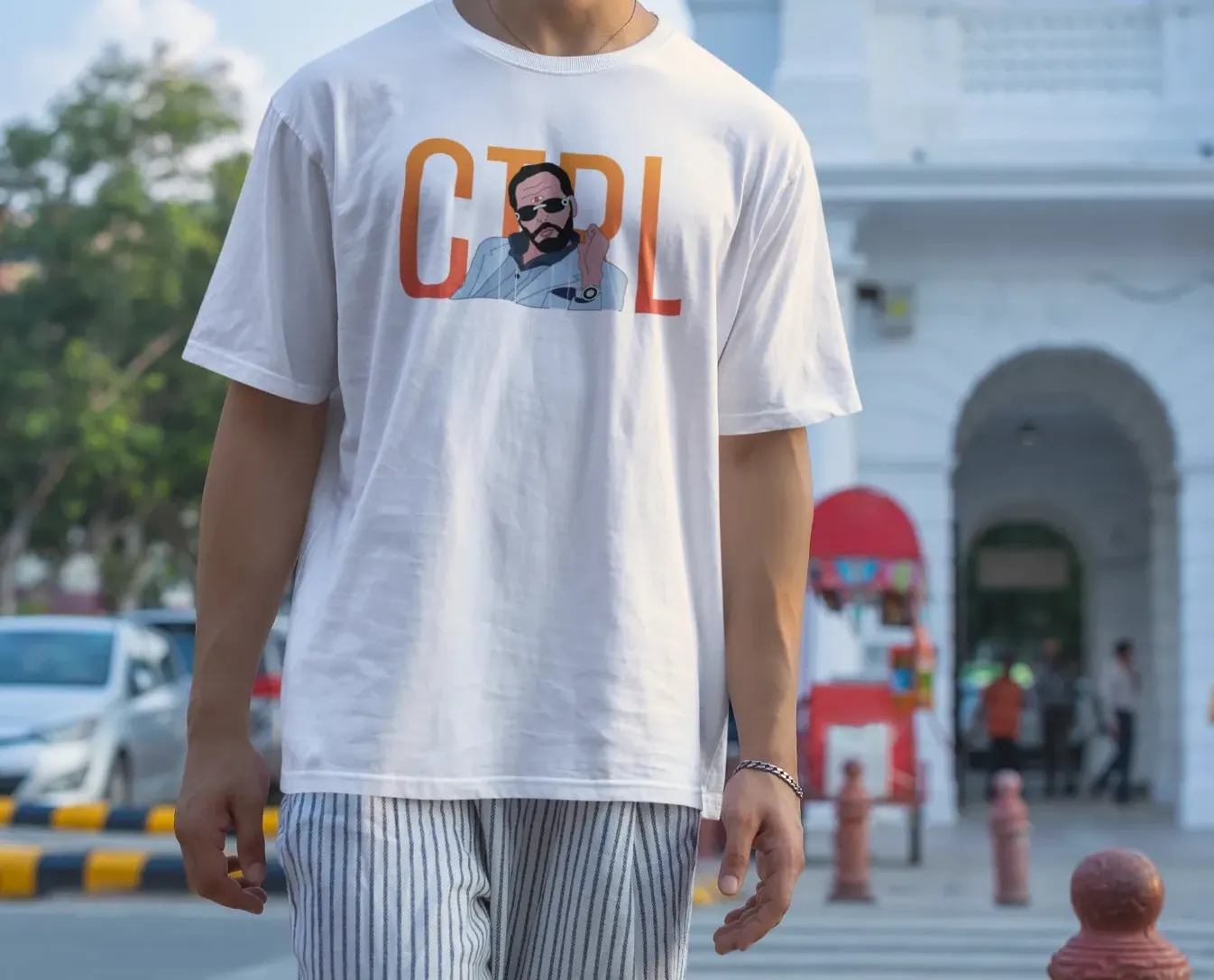 Control Uday Control Oversized T-Shirt