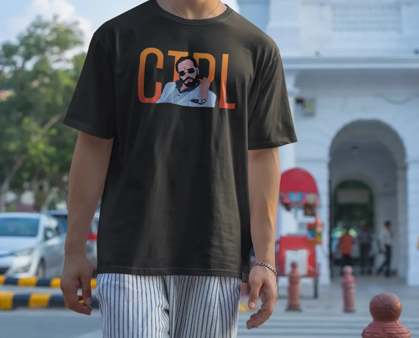 Control Uday Control Oversized T-Shirt