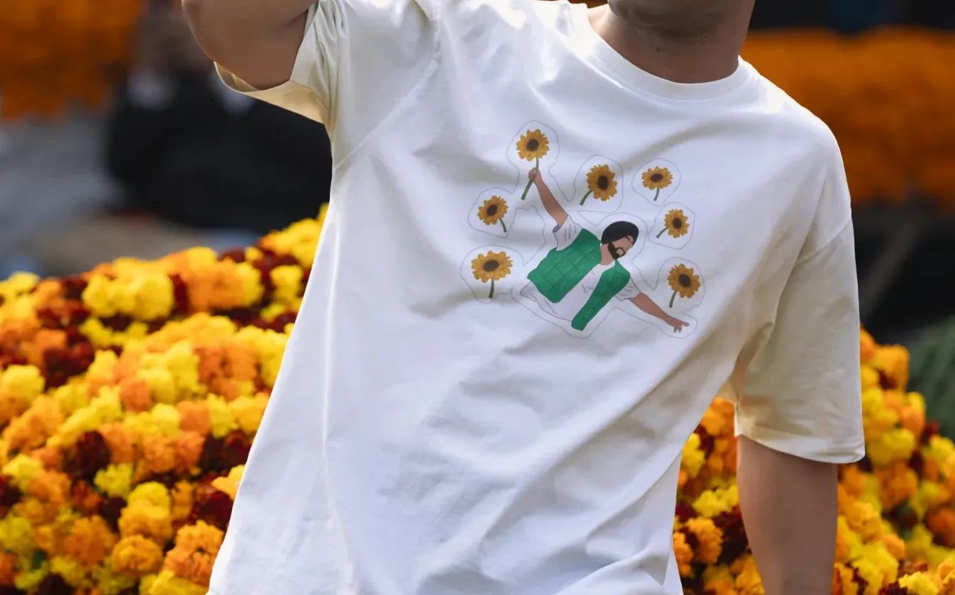 Diljit Dosanjh Flowers Oversized T-Shirt