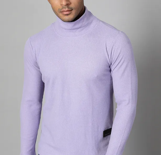 Men’s Essential Turtleneck Light Purple T-Shirt