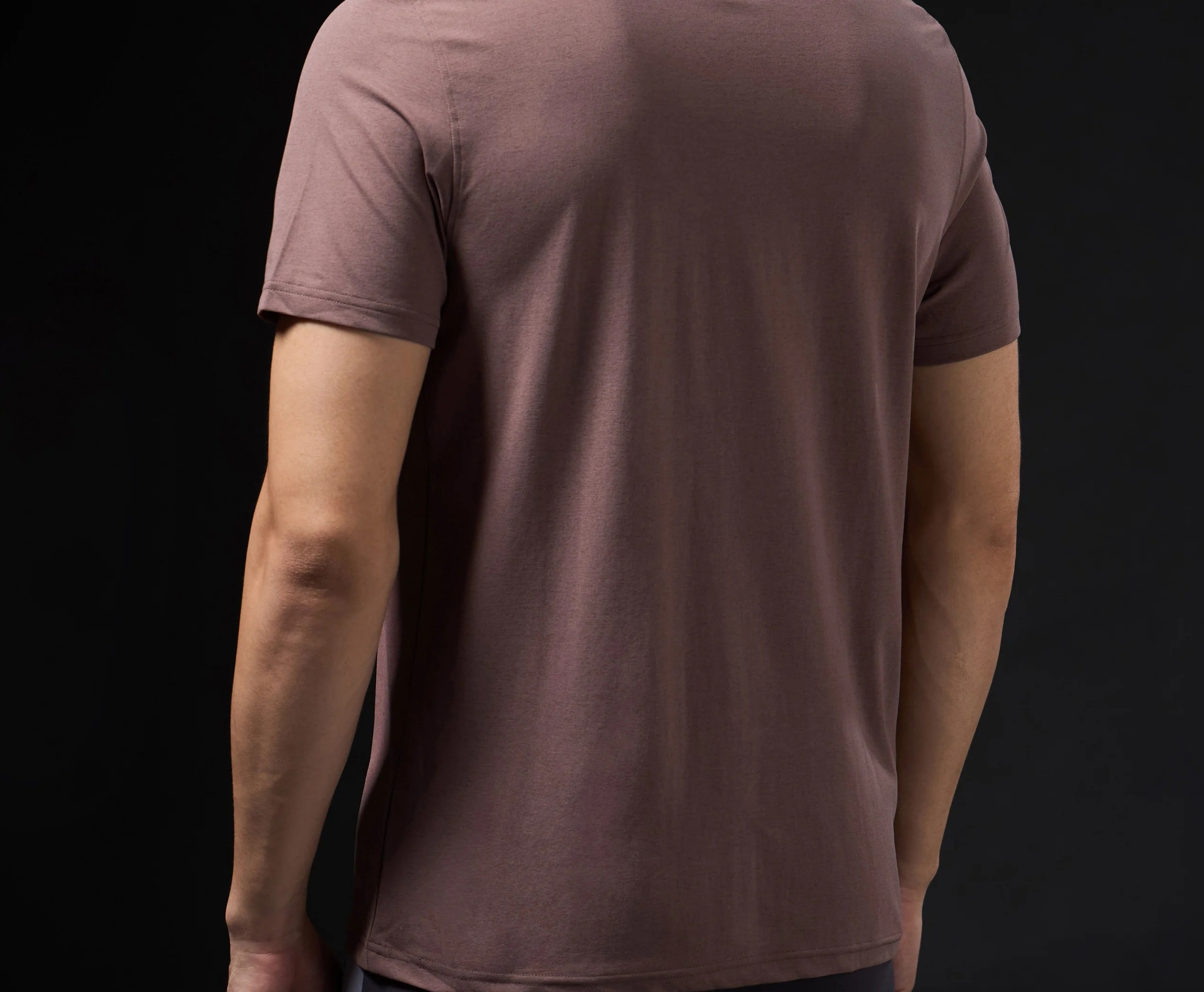 Men Solid Slim Fit Polo Deep Taupe T-shirt