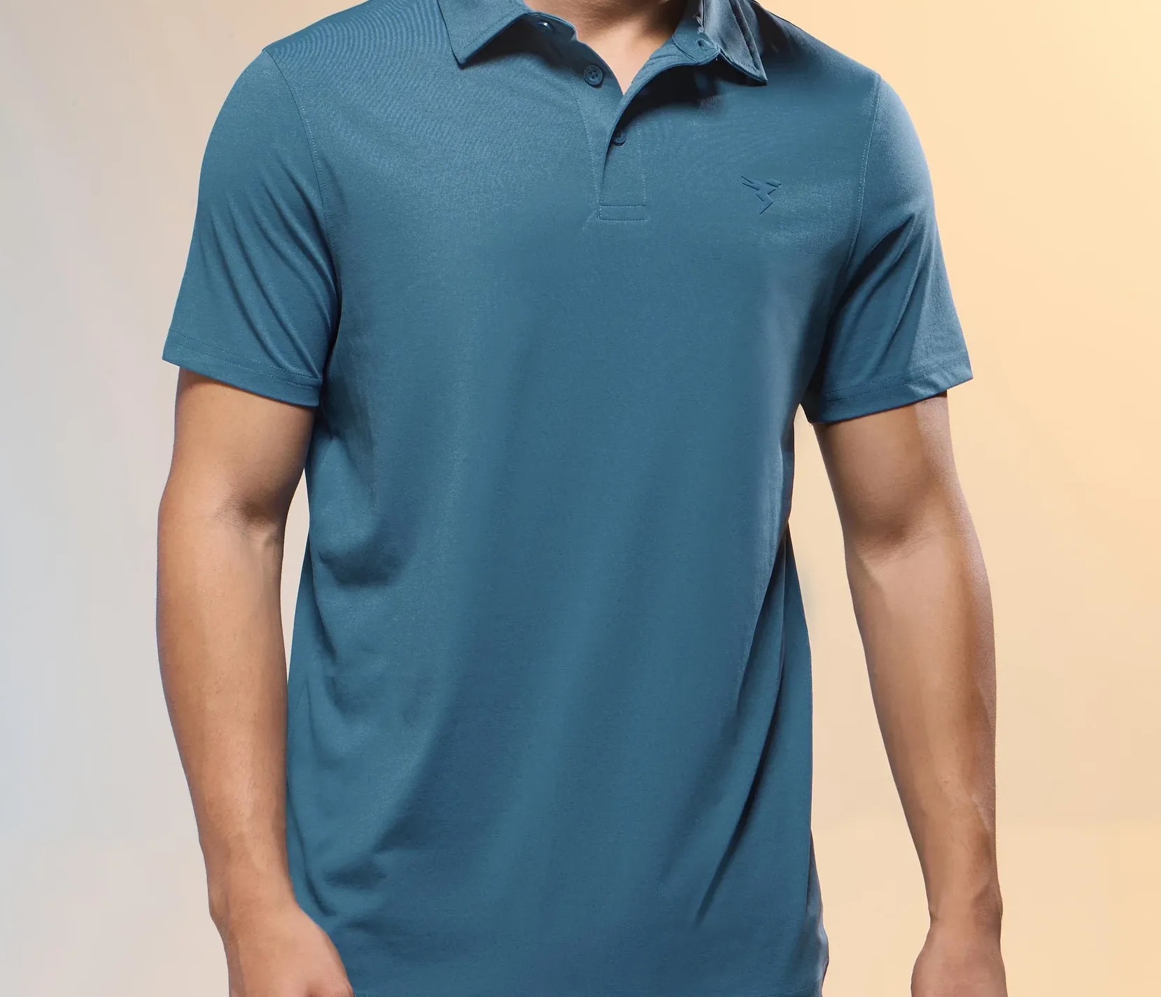 Men Solid Slim Fit Polo Horizon Blue T-shirt