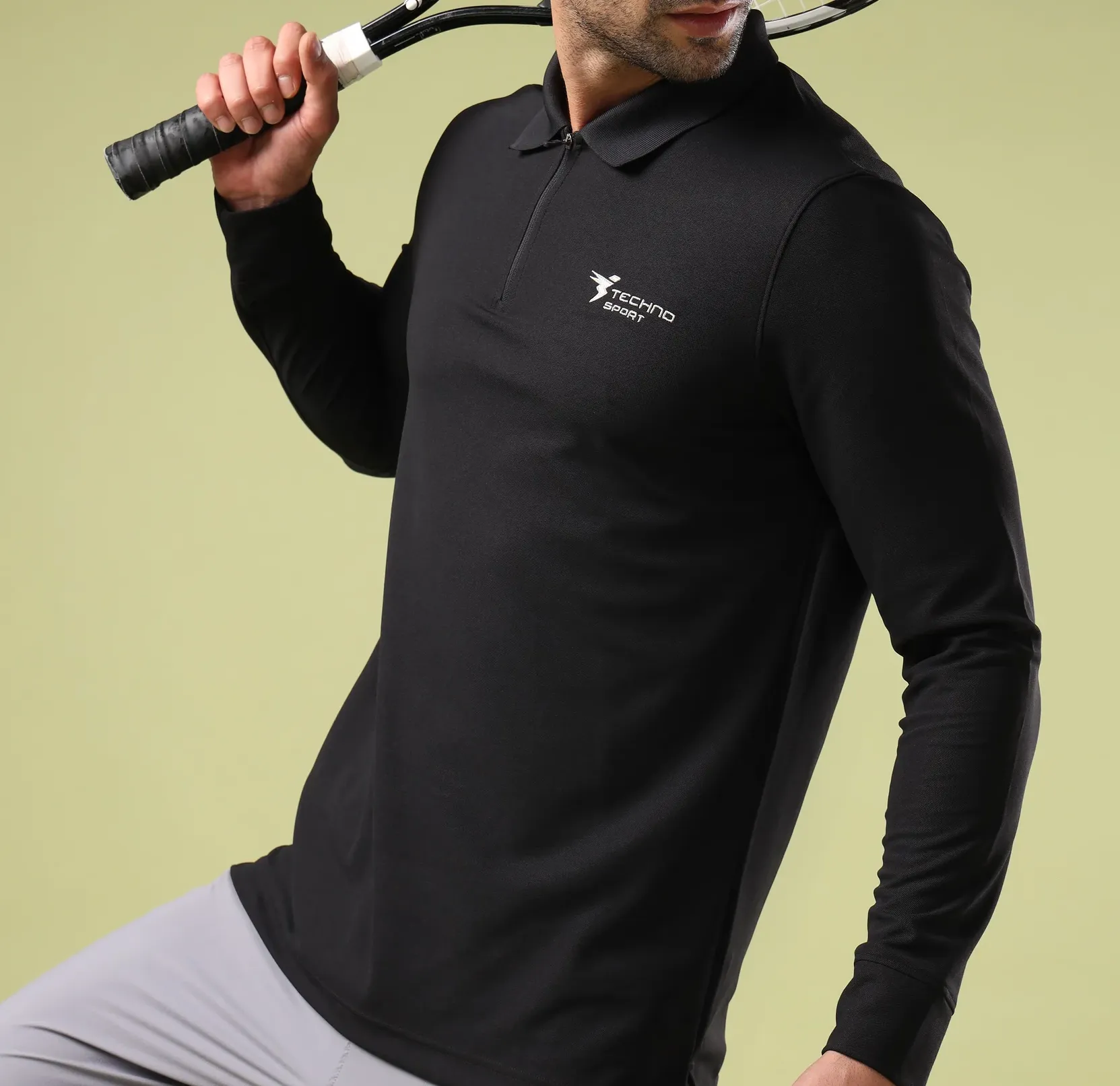 Men Solid Slim Fit Polo Sports Black T-shirt