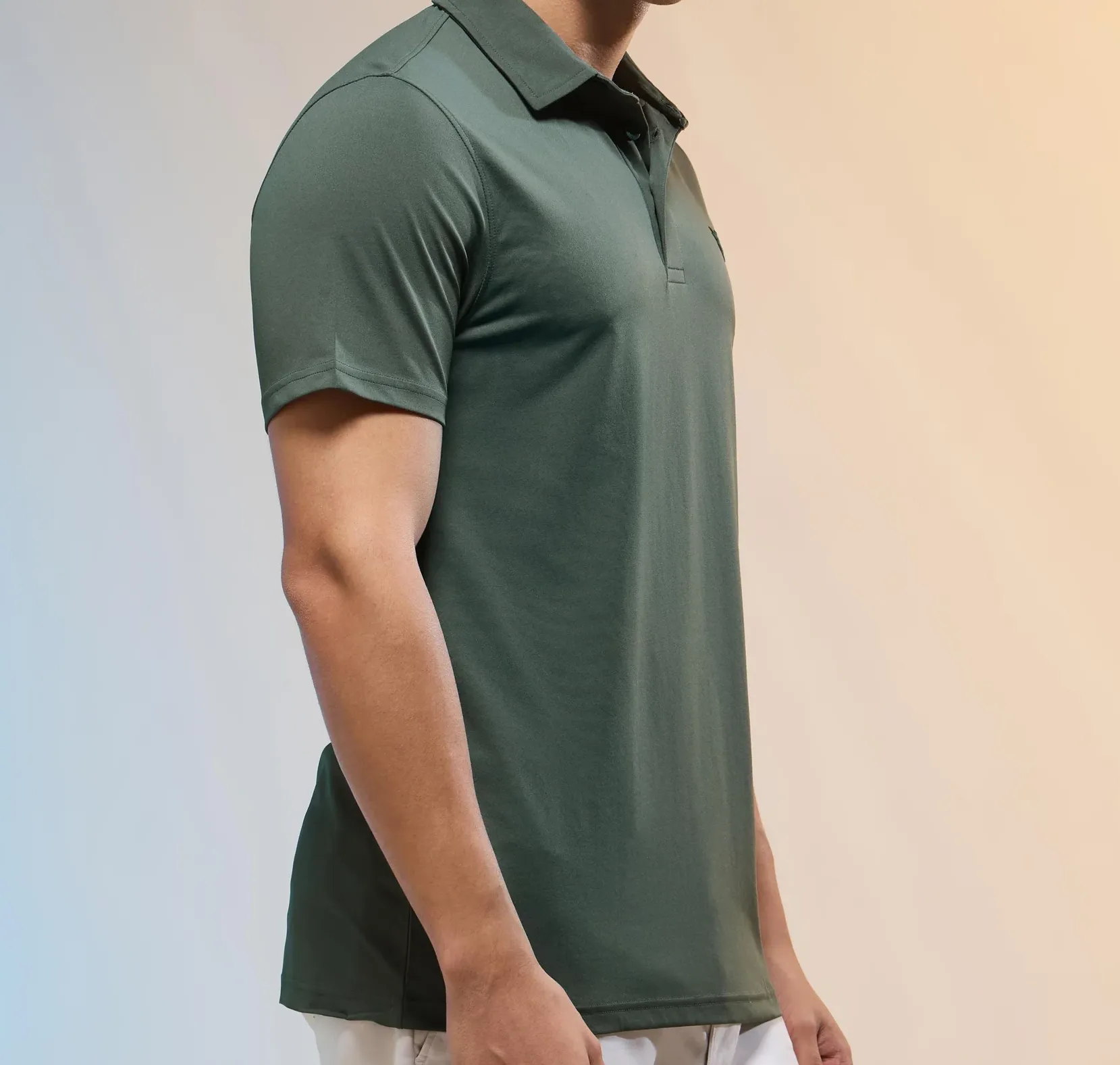 Men Solid Slim Fit Polo Trekking Green T-shirt