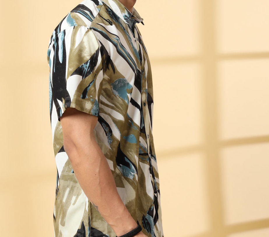 Rigo Men's Abstract  Printed Rayon Shirt