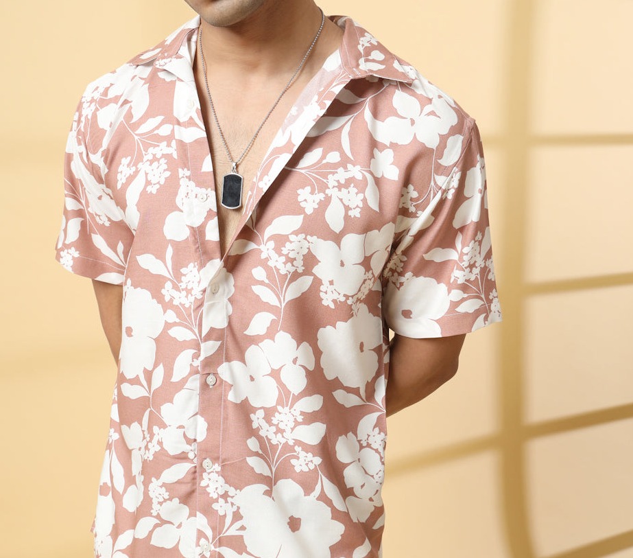 Rigo Men's Abstract  Printed Rayon Shirt