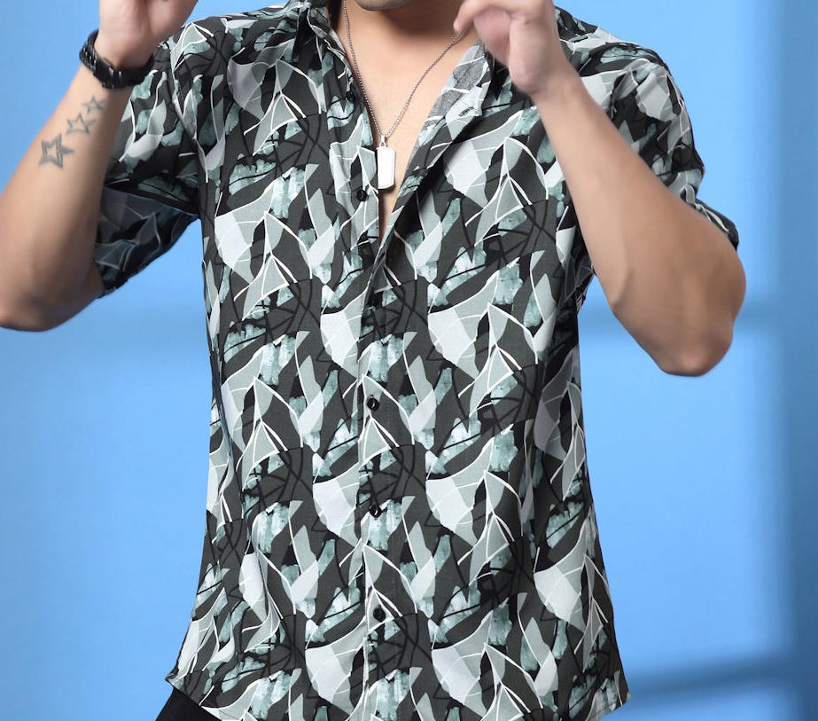 Rigo Men's Abstract  Printed Rayon Shirt