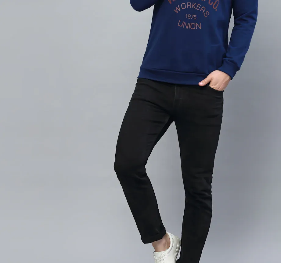 Round Neck Full Sleeve Printed Fleece Blue Sweatshirt