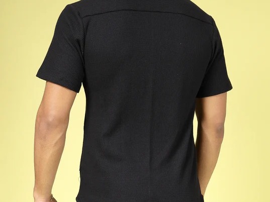 Solid Waffle Knit Cuban Collar Shirt