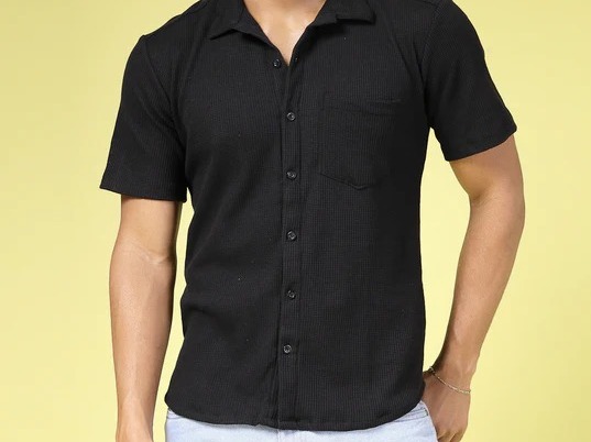 Solid Waffle Knit Cuban Collar Shirt