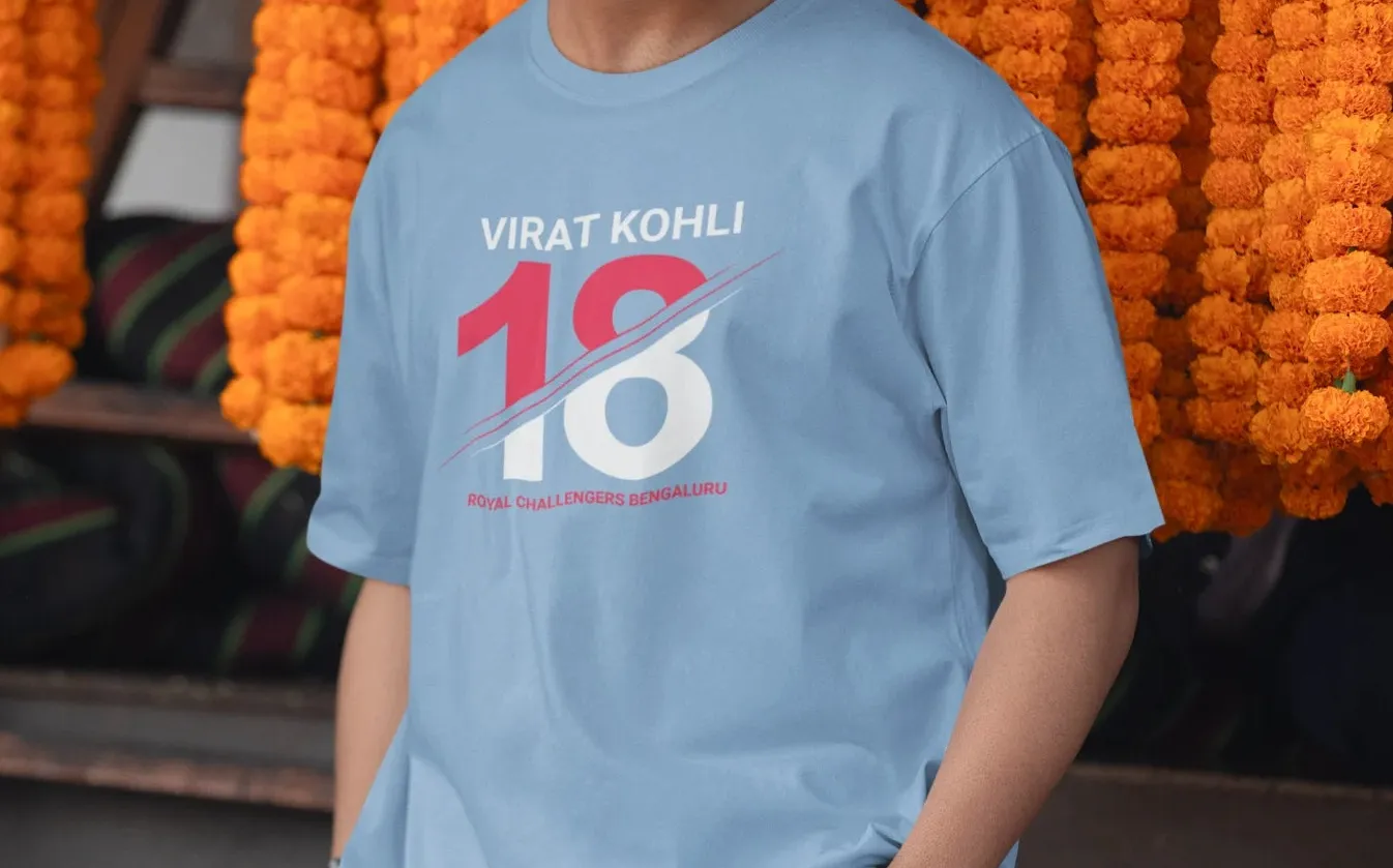Virat Kohli Number 18 - RCB Oversized T-Shirt
